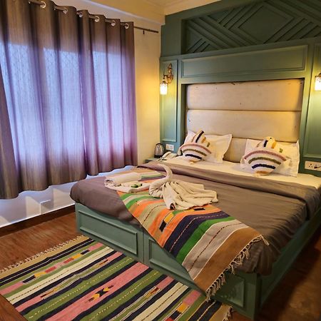 Hotel The Mussoorie International Экстерьер фото