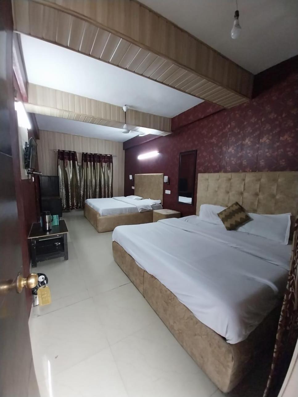 Hotel The Mussoorie International Экстерьер фото